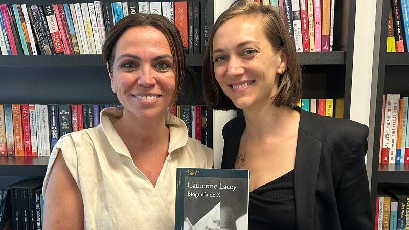 Libros de arena - Catherine Lacey y 'Biografa de X' - Escuchar ahora