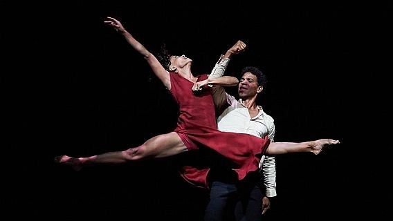 Acosta Danza: Des dels tallers de reparació fins als escenaris internacionals