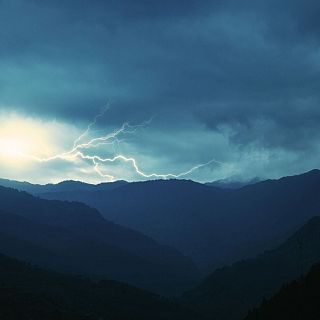 Tormenta e ímpetu