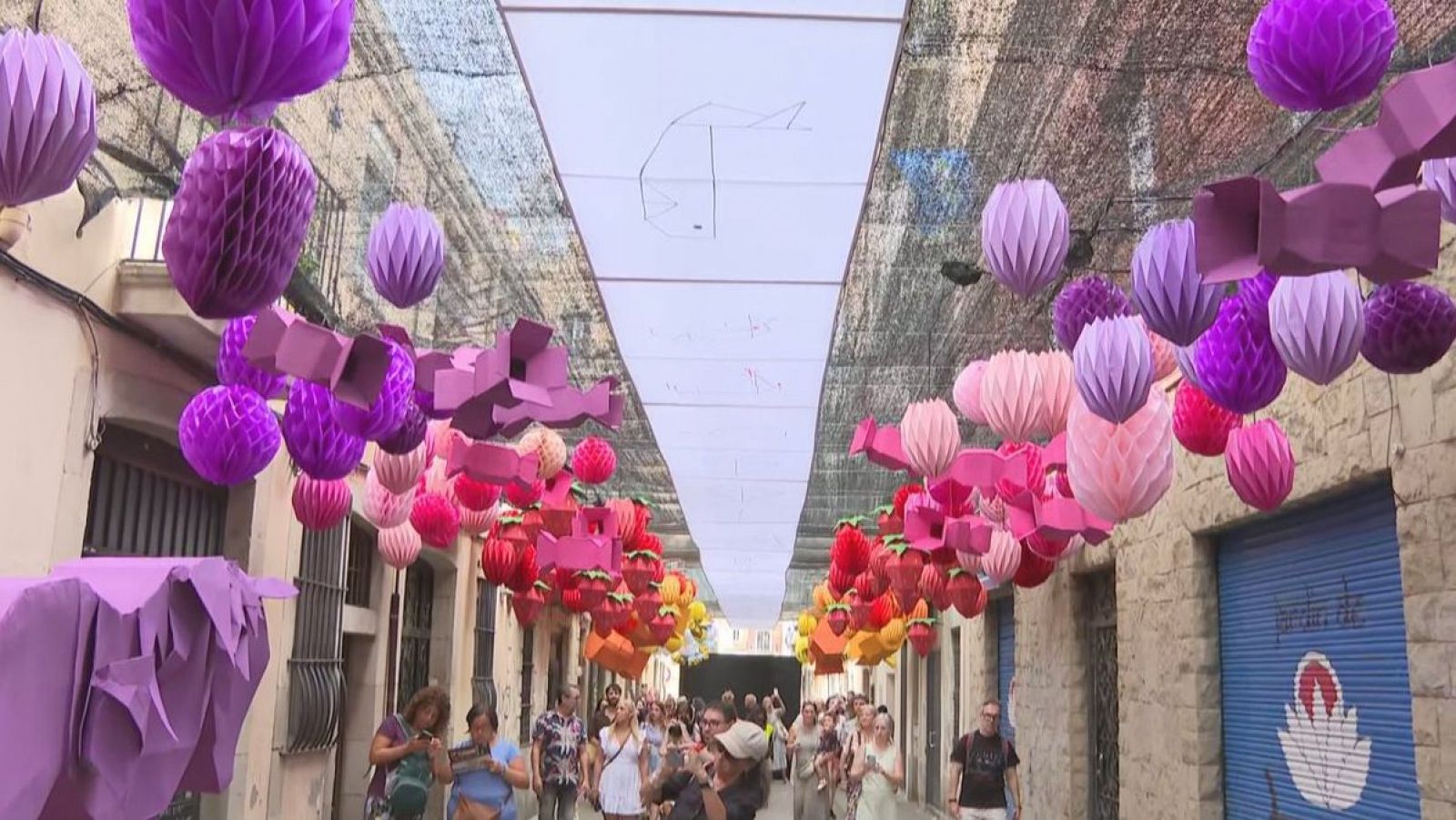 El conflicte amb les colles de cultura popular no desllueix les festes de Gràcia | MÍRIAM ANDREU