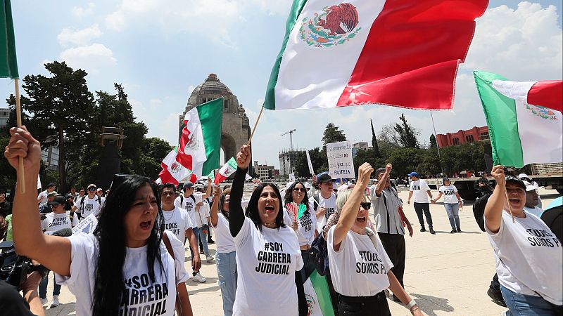 Hora América - Manifestaciones en México contra la reforma judicial de AMLO - 27/08/24 - Escuchar ahora