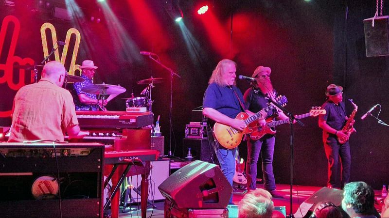 Sin rodeos - El regreso de Warren Haynes a la melancolía tras nueve años - 06/09/24 - Escuchar ahora