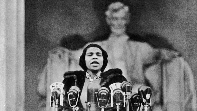 Memoria de delfín - Marian Anderson con J.Pelirrojo