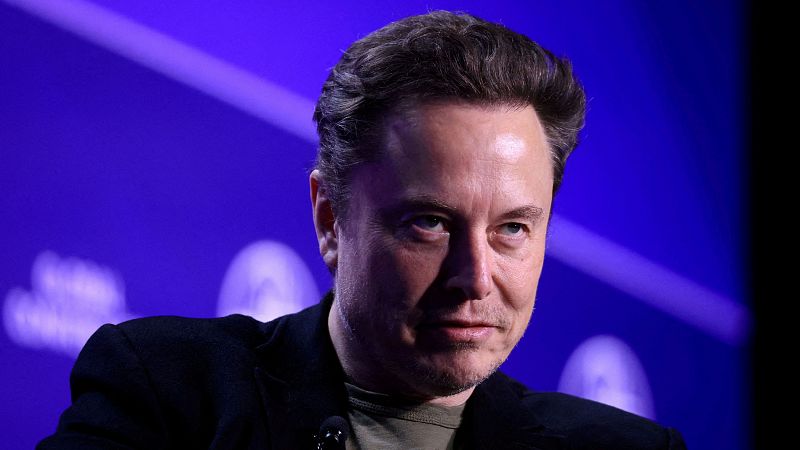 Emissão em Português - Musk usa X para provocar e ameaçar governo do Brasil - 03/09/2024 - escuchar ahora