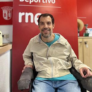 Las mañanas de RNE - Josep Cuní - Las Mañanas de RNE con Josep Cuní -  Pedro Molina: "La ayuda y el compañerismo que hay son motivos de superación" - Escuchar ahora