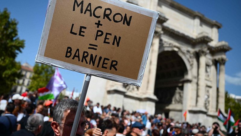 24 horas fin de semana - Arenas (Francia Insumisa): "Hoy Le Pen tiene el poder porque Macron se lo entregó" - Escuchar ahora