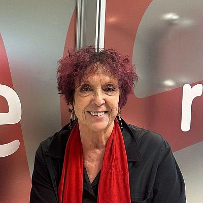 Las tardes de RNE - Maruja Torres: \"Cuanta más gente se muere, más ganas de vivir tengo\" - Escuchar ahora