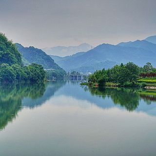 Reflejos en el agua