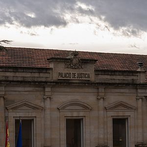 Las mañanas de RNE - Las mañanas de RNE - Bajan las condenas por delitos sexuales en 2023: "Hay que mirar los datos con cautela" - Escuchar ahora