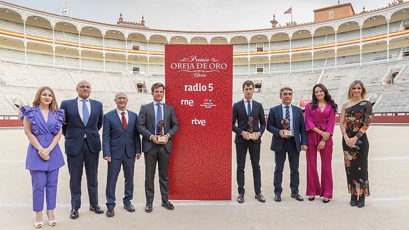 Gala de entrega de los premios Oreja de Oro y Hierro de Oro de RNE 2023 - Escuchar ahora