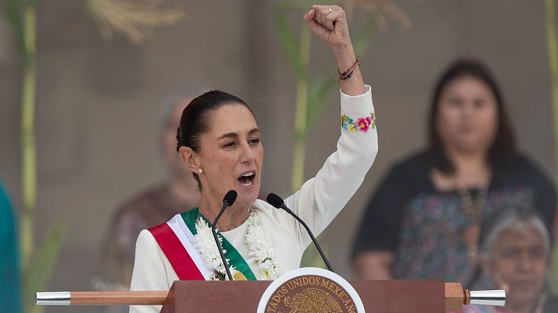 Hora América - Claudia Sheinbaum toma posesión como presidenta de México - 01/10/24 - escuchar ahora