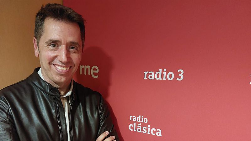 24 horas - Daniel Guillén, escritor: "Gracias a mi personaje en X pude desarrollar una línea más creativa" - Escuchar ahora