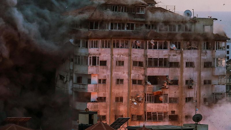 14 Horas Fin de semana - Raquel Martí (UNRWA): "El foco mediático se centra en el Líbano, pero Gaza sigue siendo atacada" - Escuchar ahora