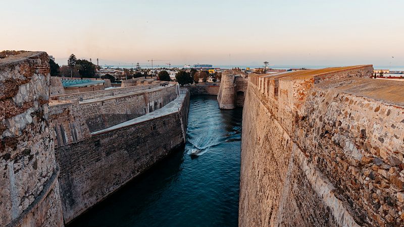 En clave Turismo - Ciudad autnoma de Ceuta, confluencia de mares y de culturas - 15/10/24 - escuchar ahora