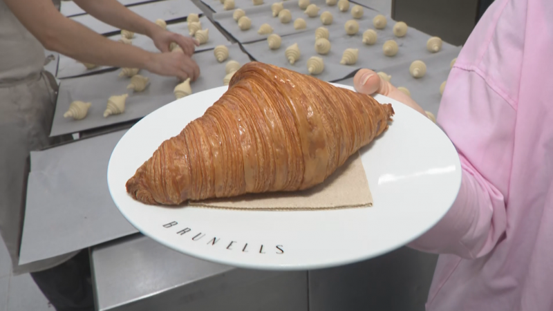 L'Entrellat - Provem el millor croissant de mantega d'Espanya