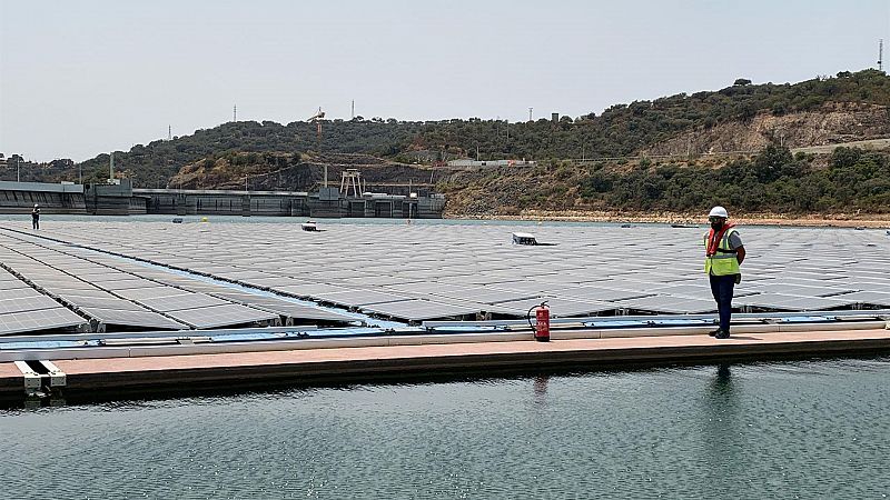 Las mañanas de RNE con Josep Cuní - El campo extremeño rechaza pagar a Portugal por el agua de Alqueva - EScuchar ahora