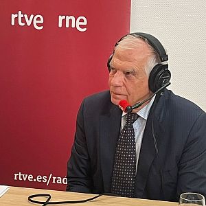 Las mañanas de RNE - Josep Cuní - Las mañanas de RNE - Josep Borrell: "Mientras siga la guerra en Gaza y el Líbano viviremos al borde de una chispa que provoque un incendio mayor"- Escuchar ahora