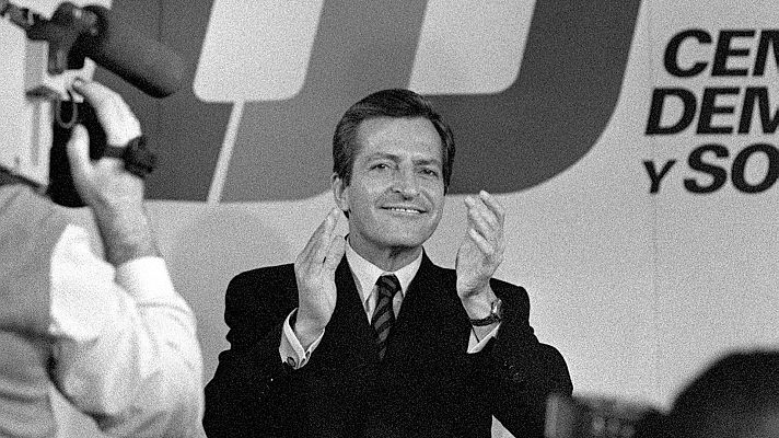 El loco de la colina- Adolfo Suárez - Escuchar ahora