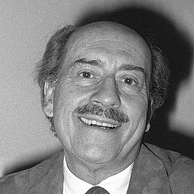 El loco de la colina - José Luis López Vázquez - Escuchar ahora