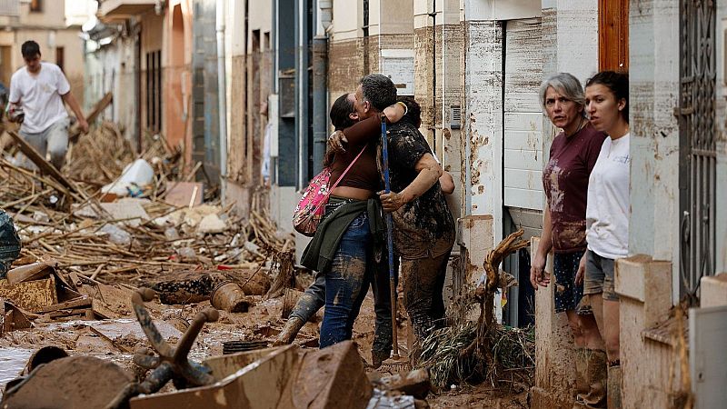 El ojo crítico - La cultura que apoya a los afectados por la DANA en Valencia - Escuchar ahora