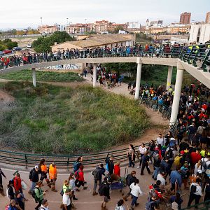 14 horas fin de semana - 24 horas de RNE - Las autoridades piden una solidaridad controlada para que sea eficaz- Escuchar ahora