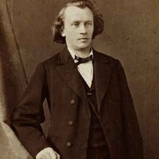 A los que se fueron: La elegía en la música de Brahms