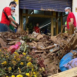 Las mañanas de RNE - Las mañanas de RNE con Josep Cuní - Luján, alcalde de Aldaia: "Que los militares estén a pie de calle es fundamental" - Escuchar ahora