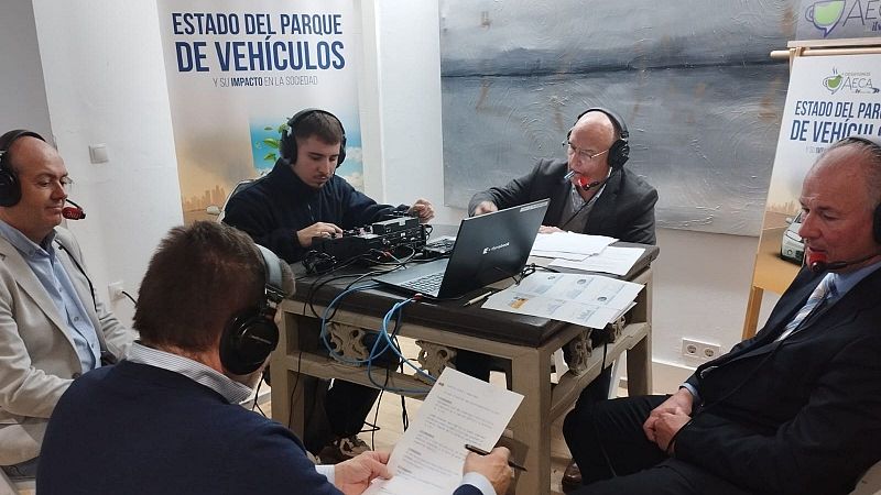 Seguridad vial en Radio 5 - Cada día muere una persona por vehículos sin la ITV en vigor - 03/11/24 - Escuchar ahora