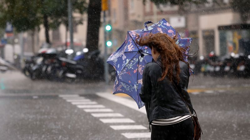 Más Cerca - La DANA ya azota varias comarcas en Cataluña