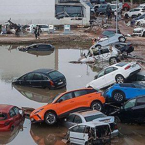 Más cerca - Más cerca - Cómo reclamar al seguro los daños causados por la DANA - Escuchar ahora