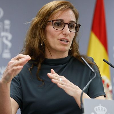 Las Mañanas de RNE - La ministra asegura que, de la mano de la Consellería de Sanidad, han puesto en marcha \"un protocolo de detección precoz para poder llegar a tiempo y poder detectar cualquier tipo de infección\" - Escuchar Ahora