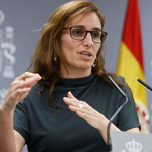 Las mañanas de RNE - Josep Cuní - Las Mañanas de RNE - La ministra asegura que, de la mano de la Consellería de Sanidad, han puesto en marcha "un protocolo de detección precoz para poder llegar a tiempo y poder detectar cualquier tipo de infección" - Escuchar Ahora