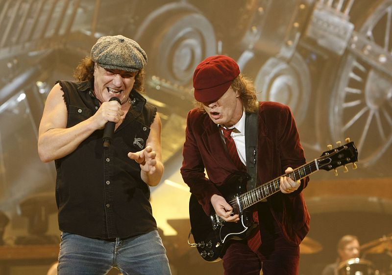 Rebobinando - AC/DC, "You shook me all night long" - 12/11/24 - Escuchar ahora