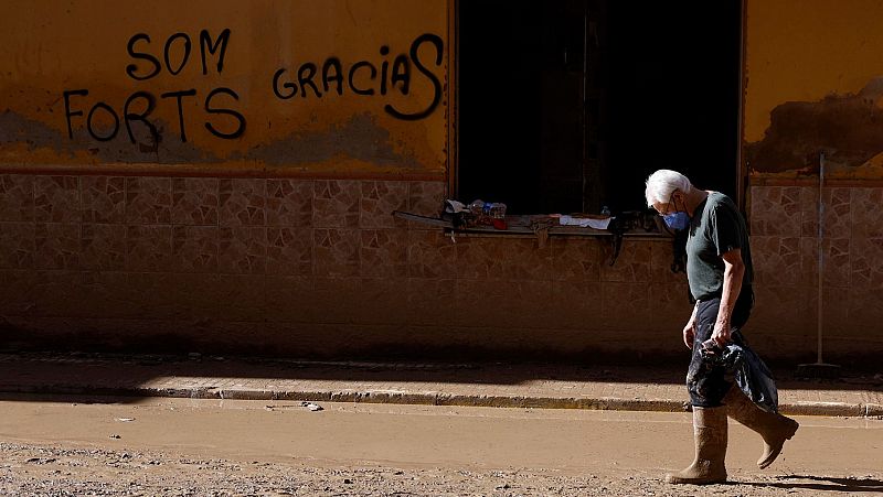 14 horas - Dos semanas desde la DANA: "La gente joven ha dado una lección" - Escuchar ahora