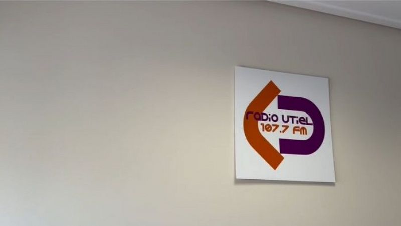 24 horas - 100 años de radio: Cómo trabaja la radio local de Utiel cubriendo la DANA - Escuchar ahora