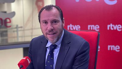 Las mañanas de RNE - Óscar Puente no cree las explicaciones de Mazón sobre la tarde de la DANA: "Yo sé dónde no estaba" - Escuchar ahora