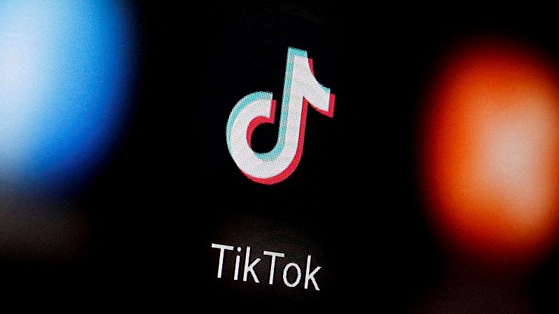 14 horas RNE - Demanda pionera en Europa: siete familias francesas acusan a TikTok de exponer a sus hijos adolescentes a contenidos nocivos - Escuchar ahora