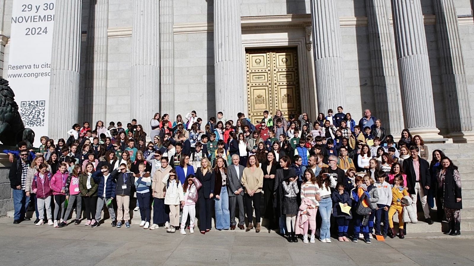 14 horas - Día de la Infancia: los niños se convierten en diputados por un día en el Congreso - Escuchar ahora