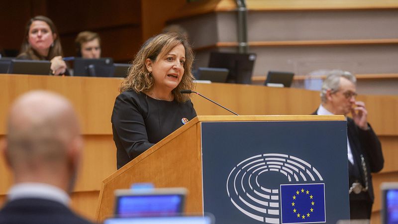 Las mañanas de RNE - Iratxe García, presidenta del Grupo Socialistas y Demócratas en el Parlamento Europeo: "El PPE ha sido mucho más responsable que sus colegas españoles" - Escuchar ahora