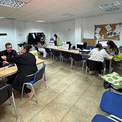 24 horas - Yasmina, afectada por la DANA: \"He preguntado cuándo va a llegar el perito y no me saben decir\" - Escuchar ahora