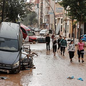 Las mañanas de RNE - Las Mañanas de RNE - Médico de Catarroja: “Hay mucha patología psiquiátrica, están en fase de estrés agudo” - Escuchar Ahora