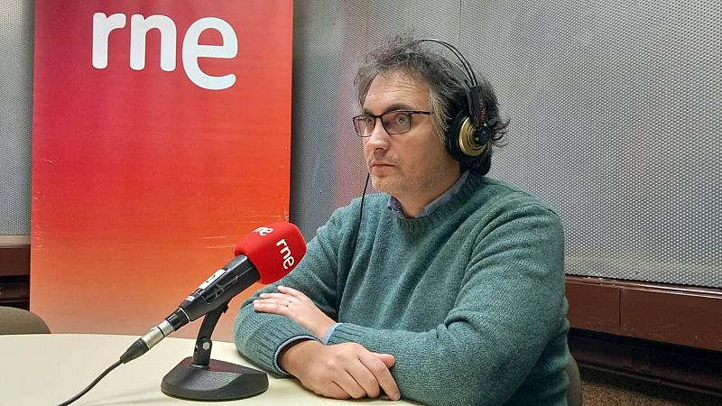 La estación azul - Brujería, con Gonzalo Torné - 01/12/24 - escuchar ahora 