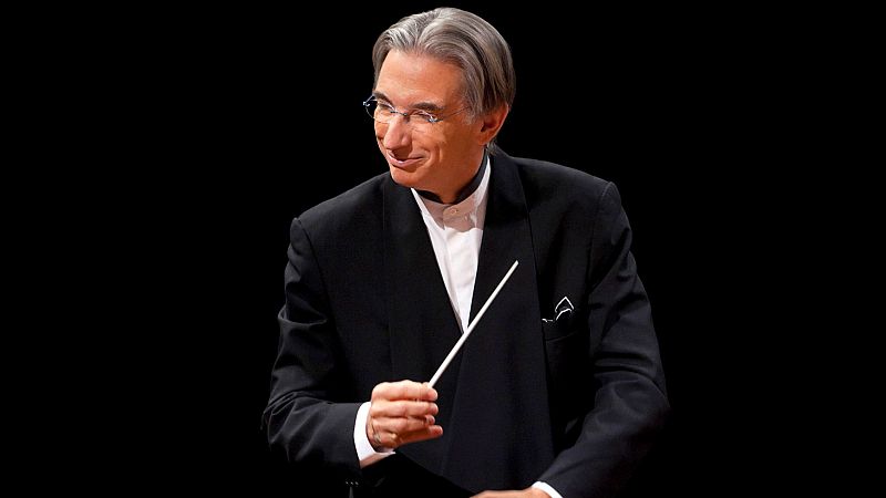 Con sello propio - Del virtuosismo vocal de Hasse a la cara oculta de Michael Tilson Thomas - 30/11/24 - escuchar ahora