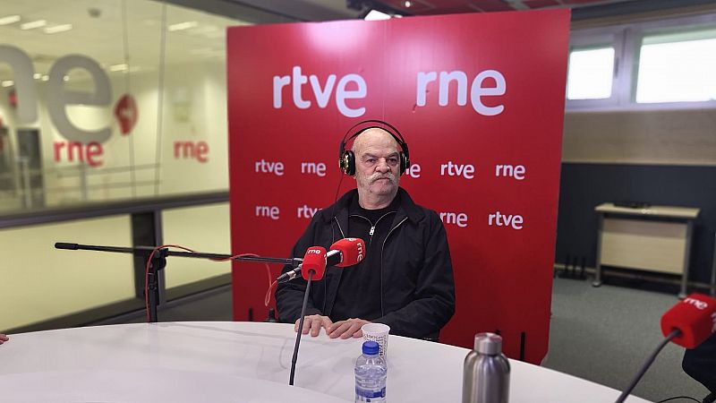 Las Mañanas de RNE - Martín Caparrós, sobre su diagnóstico de ELA: "No quería ser un moribundo antes de tiempo" - Escuchar Ahora