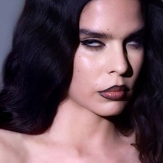 �ngeles Toledano, la belleza de lo impuro