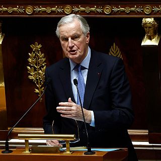 Cae el Gobierno de Barnier tras salir adelante la moción de censura en Francia