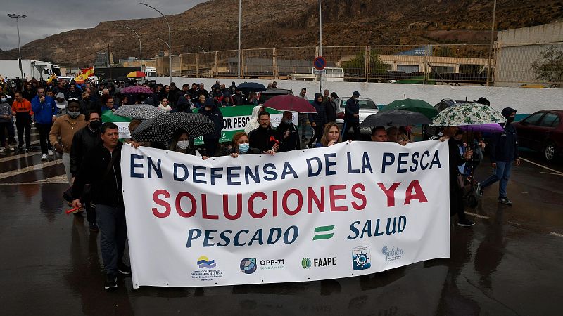 Españoles en la mar - La pesca del Mediterráneo se planta ante la Comisión Europea - 05/12/24 - escuchar ahora