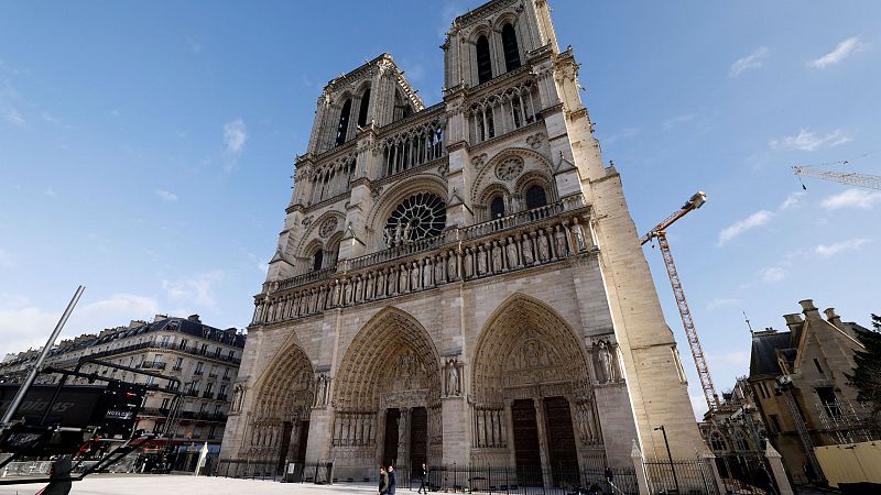 Notre-Dame renace cinco años después gracias a los trabajos de restauración - Escuchar ahora