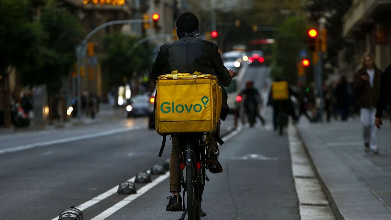 14 Horas - El reto de Glovo: "La clave está en las cuentas alquiladas" - Escuchar ahora