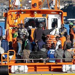 Crisis migratoria: "Algo hay que hacer, mirar para otro lado no arregla nada"